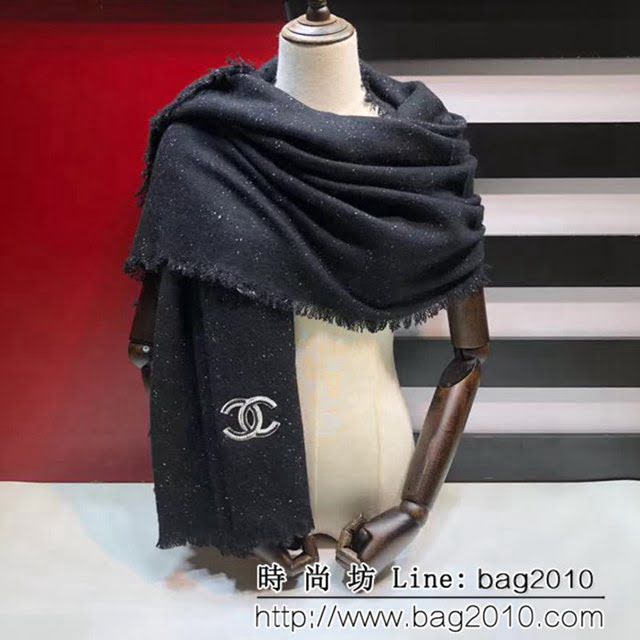 CHANEL香奈兒純正出口尾單 手工燙鑽名媛風長款圍巾 LLWJ6150